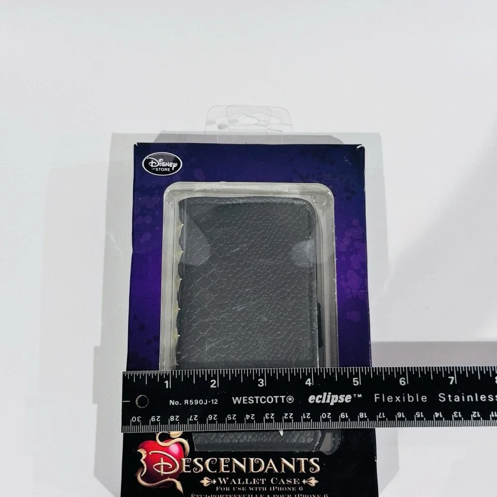 New Disney Descendants iPhone 6 Wallet Phone‎ Case Black Faux Leather Red Apple